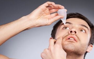 گوشی زیاد نگاه می کنید؟/ خطر نزدیک بینی را تا 21درصد افزایش می دهد