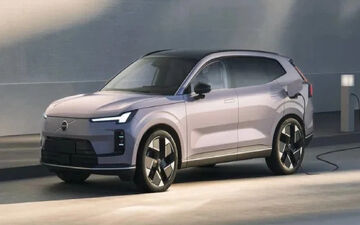 شرایط جدید فروش کراس اوور ولوو XC70 در آبان 1405 اعلام شد