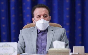 واکنش واعظی به بررسی طرح صیانت از کاربران در فضای مجازی: مردم نامحرم نیستند که ما در خفا برای آنها قانون بنویسم