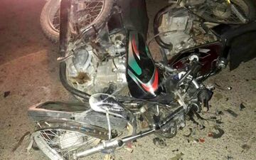 تراژدی در جاده‌های اراک؛ تصادف پراید و موتورسیکلت جان مادر و مصدومیت دو کودک را رقم زد