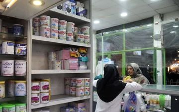 کمبود شیرخشک در کرمانشاه نداریم/ ذخیره ۵۸ هزار قوطی در انبارهای استان