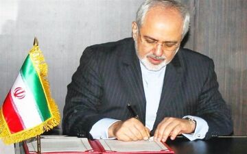 نامه ظریف به دبیرکل سازمان ملل در مورد ضرورت لغو تحریم‌ها
