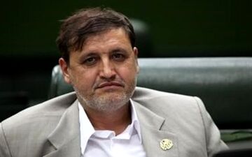 قانون منع به‌کارگیری بازنشستگان،به راحتی دور زده می‌شود!