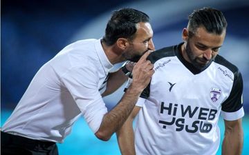  عنایتی: از نحوه بازیمان مقابل استقلال خیلی راضی نیستم/ لیگ این فصل کاملاً دو تکه است