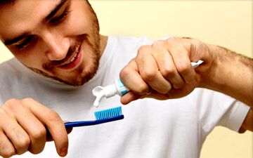 عوارض مرگبار مسواک نزدن| قطعا بی خبر هستید!


