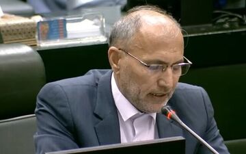 
سرمدی: به وضعیت بازنشستگان توجه شود
