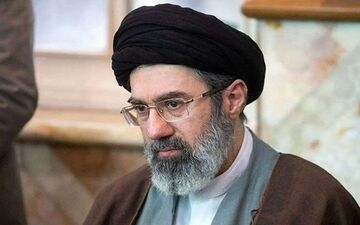 تصاویر کمتر دیده‌شده از خانواده مجتبی خامنه‌ای