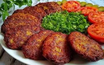 طرز تهیه کتلت اصفهانی به سبک مادر بزرگ ها/ فوق‌العاده میشه برای نهار