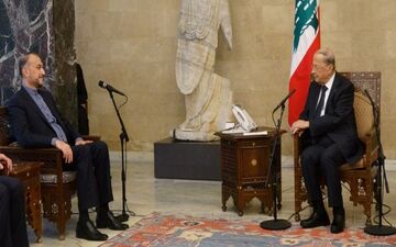 دعوت آیت الله رئیسی از میشل عون برای سفر به تهران
