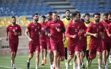 ۲ بازیکن پرسپولیس درخواست جدایی کردند!/ واکنش گل محمدی/ ۲۴ ساعت صبر کنید