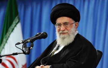 شعرخوانی ترکی رهبر انقلاب درباره شهدای غواص + فیلم