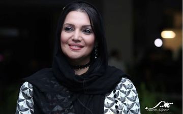 پوشش و میکاپ الهام پاوه نژاد در اکران مالاریا (عکس)