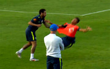  وقتی نیمار طاقت لایی خوردن ندارد