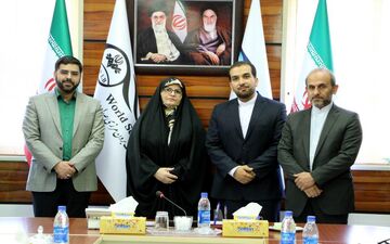 معاون برون مرزی: در خط مقدم نبرد با رسانه های استکباریم