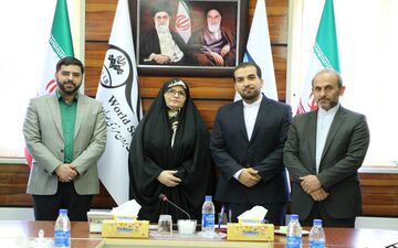 معاون برون مرزی: در خط مقدم نبرد با رسانه های استکباریم
