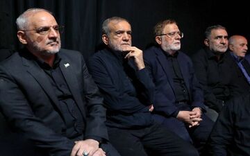 پزشکیان: مردم باید با دیدگاه‌های افرادی مانند شهید باقری آشنا شوند