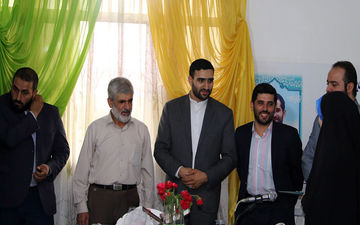 ماجرای درخواست وام پدر «احمدی روشن» از رهبر انقلاب