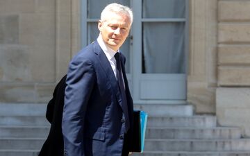  آمریکا با معافیت شرکت های فرانسوی از تحریم ها مخالفت کرد
