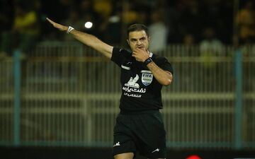 قرعه استراحت برای داوران پرسپولیس و استقلال