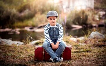 تنهاگذاشتن کودک چقدر به سلامتی اش کمک می کند؟