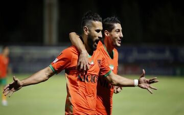شهباززاده در اهواز؛ مهاجم باتجربه به جمع استقلالی‌ها اضافه شد