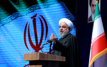 روحانی: اینکه با پول مردم تکنولوژی شنود بخرید، درست نیست