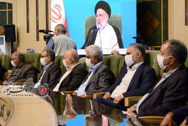 دیدار رئیس جمهور با فعالان اقتصادی استان کرمانشاه