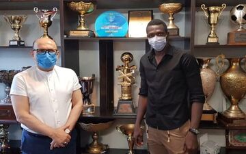 جلسه دیاباته و سعادتمند در باشگاه استقلال