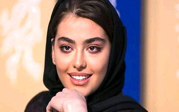 ریحانه پارسا دیگه شورش را در آورده / وضعِ ناجور و غیر اخلاقی در آب+عکس