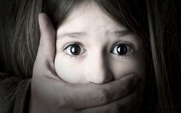تجاوز پدر شیطان صفت به دختر 4 ساله اش! +جزئیات وحشتناک