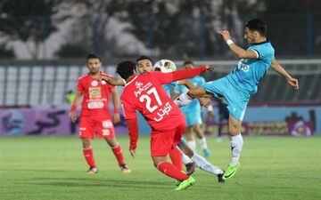 سبقت  پیکان با عبور از پرسپولیس و پارس