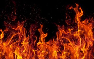مرگ وحشتناک 80 زن و مرد در آذربایجان شرقی / آنها در آتش سوختند