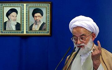 «آتش به اختیار» برای تقویت بنیه فرهنگی کشور است / تروریست ها و حامیانشان از شلیک موشک های ایرانی درس بگیرند