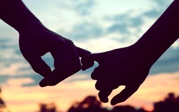 اگر دخترها می‌خواهند هر مردی را مجذوب خود کنند، این موارد را رعایت کنند 