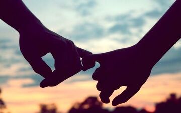 اگر دخترها می‌خواهند هر مردی را مجذوب خود کنند، این موارد را رعایت کنند 