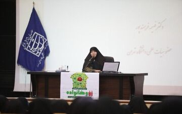 یک استاد دانشگاه مطرح کرد: تفاوت مبنایی اسلام و فمنیسم