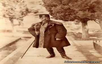 تصویری از محافظین شخصی دربار ناصرالدین شاه| این عکس از تفنگداران ناصرالدین قاجار دیدنی ست
