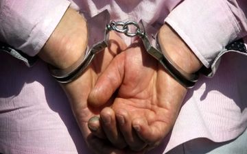 تجاوز ناپدری به دختر نوجوان از 13 سالگی اش / در دادگاه کیفری استان تهران متهم شد