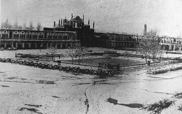 عکس زیر خاکی از میدان توپخانه