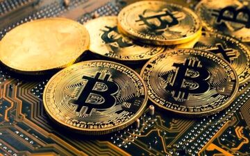 جدیدترین قیمت بیت‌کوین و اتریوم در بازار 