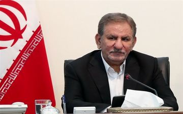 فساد مثل موریانه به جان انقلاب افتاده است