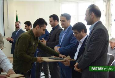تجلیل از کارگران خدماتی و کارکنان فضای سبز شهرداری در فرهنگسرای گل‌نرگس