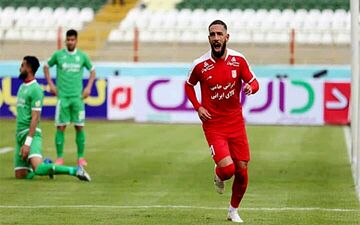 صید بزرگ استقلال از آب گل‌آلود تراکتورسازی تبریز