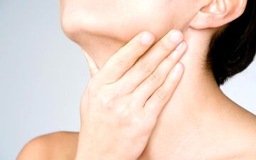 علائم اسپاسم حنجره 
