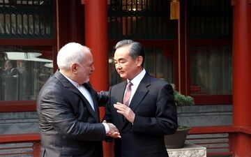 اعلام آمادگی چین برای ارسال کمک‌های تخصصی بیشتر به ایران برای مبارزه با کرونا
