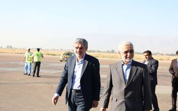 وزیر کشور وارد شیراز شد

