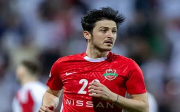 پوستر شباب الاهلی با تصویر سردار آزمون رونمایی شد