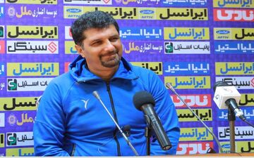 حسینی: نساجی در شهر خودش گردن کلفت است/ بازی از دست داور بازی در رفته بود
