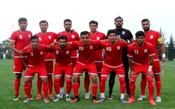  حاشیه دیدار نفت مسجدسلیمان - تراکتورسازی / تراکتورسازان با ۳ بازیکن ذخیره به مصاف نفت رفتند! + عکس 