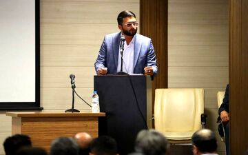 مهران فلاح دوست: هیت رئیس فدارسیون فوتبال کجا هستند؟/ هیت فوتبال حتی یک زمین فوتبال اختصاصی ندارد